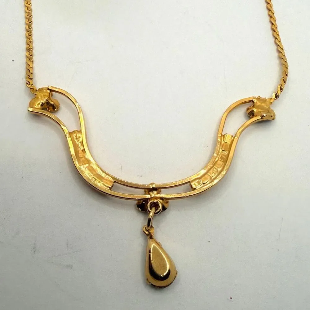 Vintage Gold Rhinestone Necklace vintage gold
